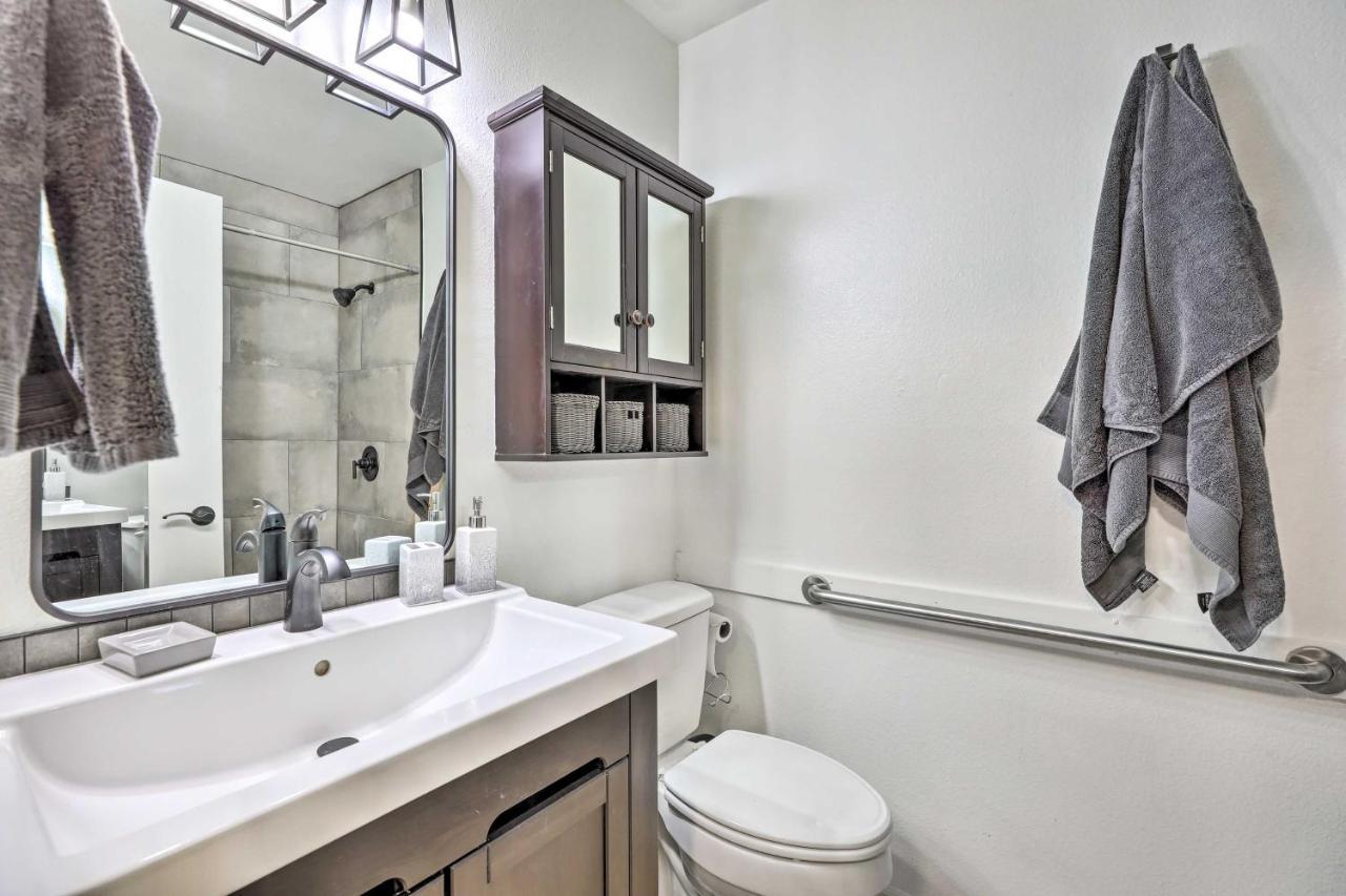 Renovated Chandler Townhome Walk To Downtown ภายนอก รูปภาพ