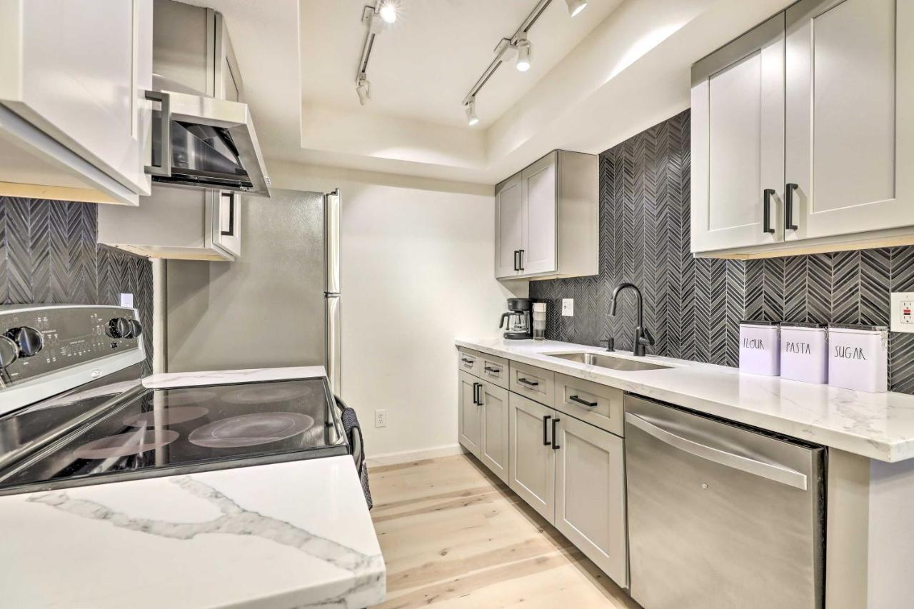 Renovated Chandler Townhome Walk To Downtown ภายนอก รูปภาพ